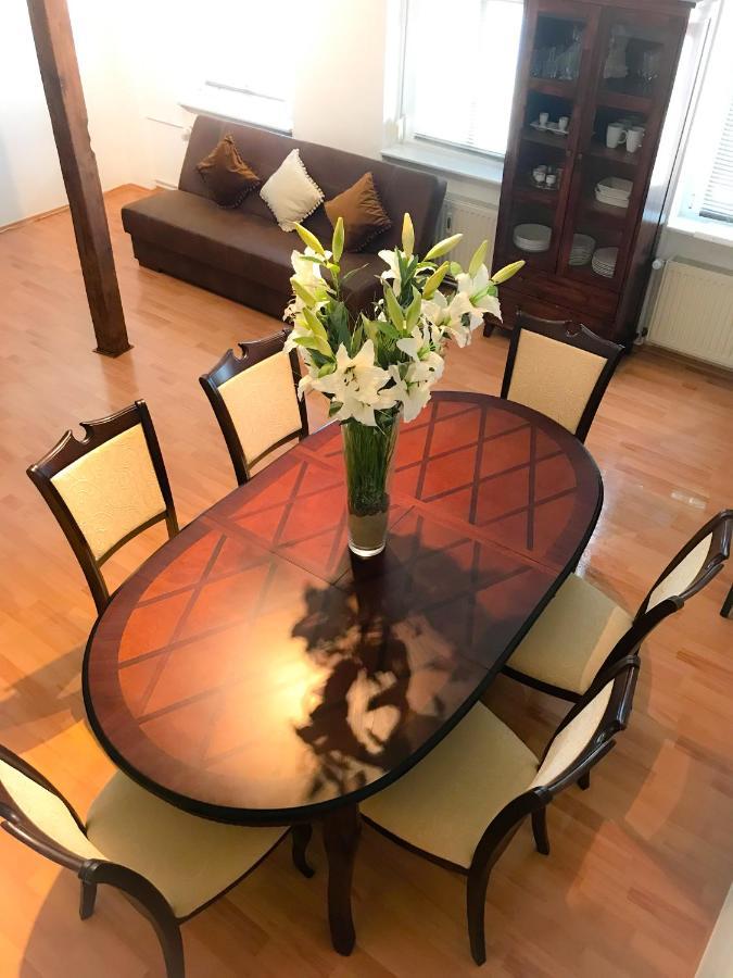 "Casa20200" 2 X Apartments Je 150Qm Fuer Business, Familien, Gruppen, Handwerker 15Min Von Berlin, Erdbeerhof, Outlet B5, 5Min Vom See Falkensee !! 2 Apartment Each 150Qm For Business , Families 15Min From Berlin!! Exterior foto
